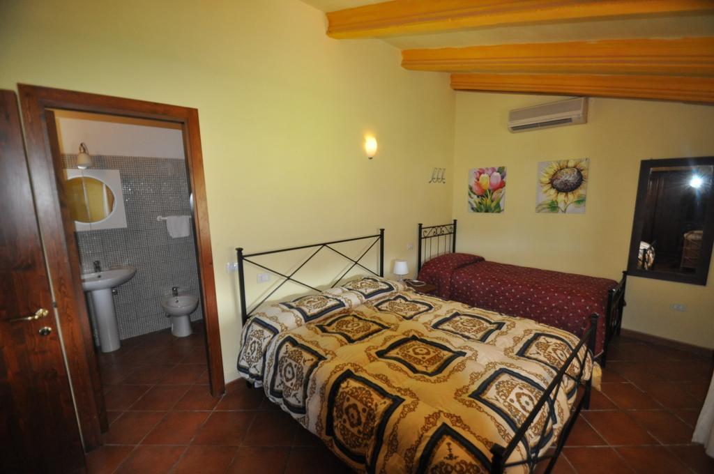 Agriturismo Il Cerrosughero Villa Scarlino Room photo